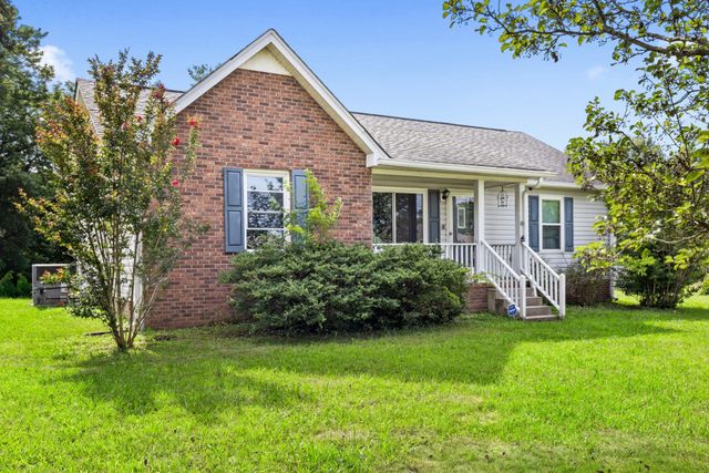 514 W Market St, Portland, TN 37148