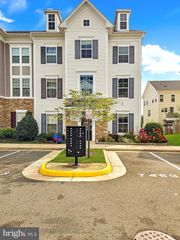7465 RIDING MEADOW WAY #42, Manassas, VA 20111
