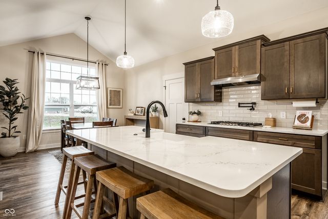 2117 W Bedrock Lane, Greenfield, IN 46140