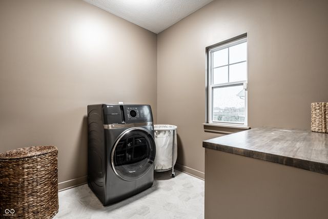 2117 W Bedrock Lane, Greenfield, IN 46140