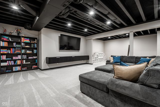 2117 W Bedrock Lane, Greenfield, IN 46140