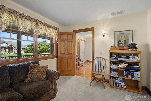 1082 Roger Scott Drive, Sugarcreek Twp, OH 45305