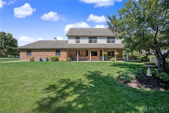 1082 Roger Scott Drive, Sugarcreek Twp, OH 45305