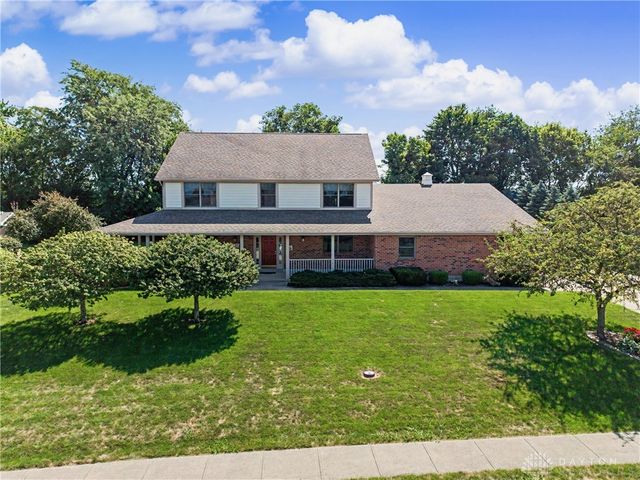 1082 Roger Scott Drive, Sugarcreek Twp, OH 45305