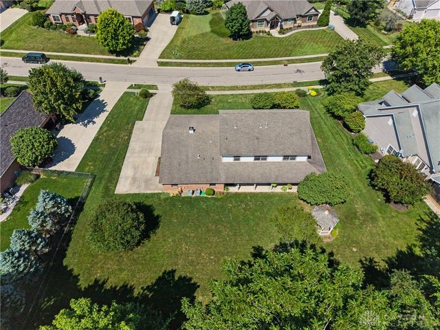 1082 Roger Scott Drive, Sugarcreek Twp, OH 45305