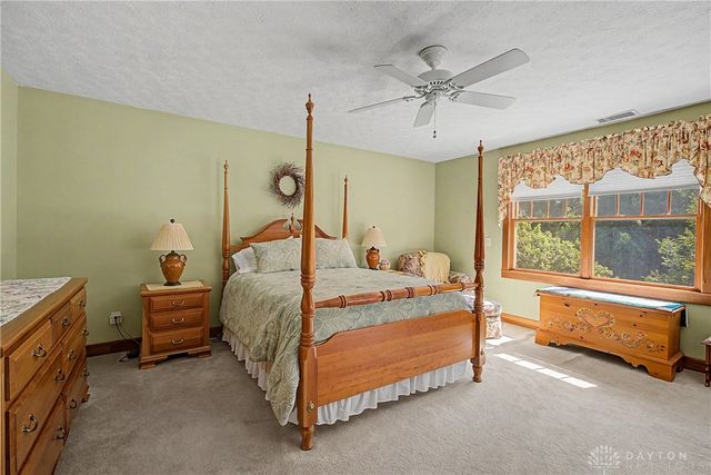 1082 Roger Scott Drive, Sugarcreek Twp, OH 45305