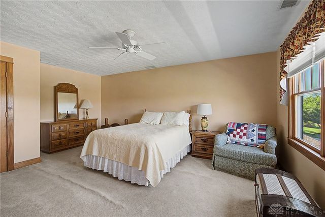 1082 Roger Scott Drive, Sugarcreek Twp, OH 45305