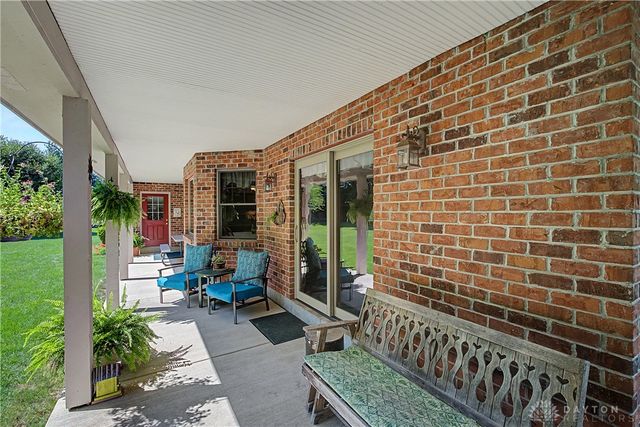 1082 Roger Scott Drive, Sugarcreek Twp, OH 45305