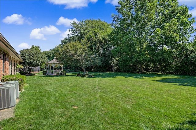 1082 Roger Scott Drive, Sugarcreek Twp, OH 45305