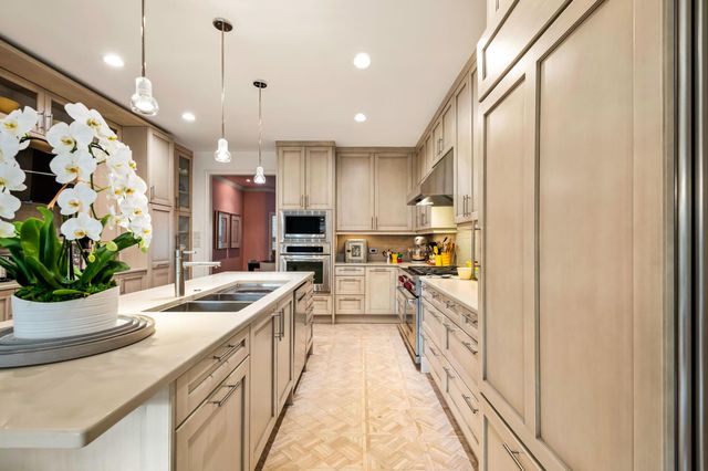 311 Ridgewood RD, Austin, TX 78746