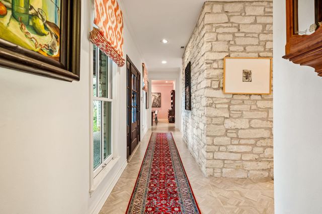 311 Ridgewood RD, Austin, TX 78746