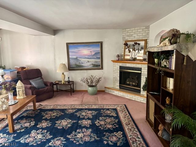 528 Terrace Ave, Hasbrouck Heights Boro, NJ 07604