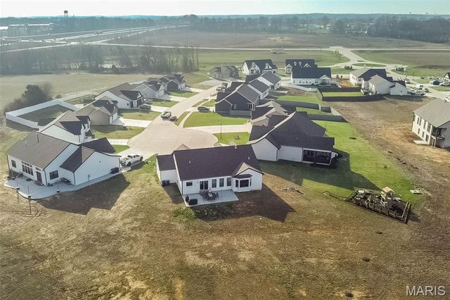 619 Schapers Court, Moscow Mills, MO 63362