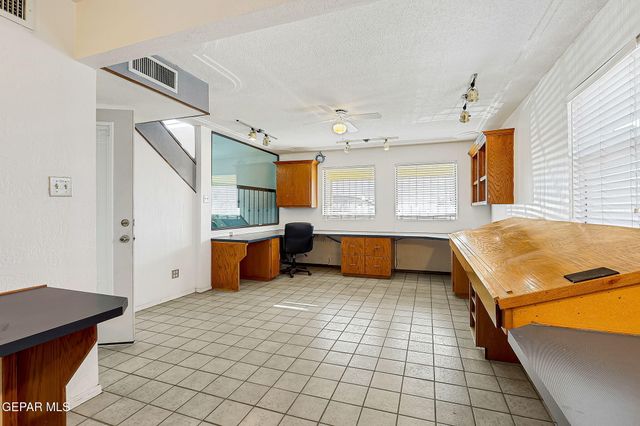 7069 ALAMEDA Avenue, El Paso, TX 79915