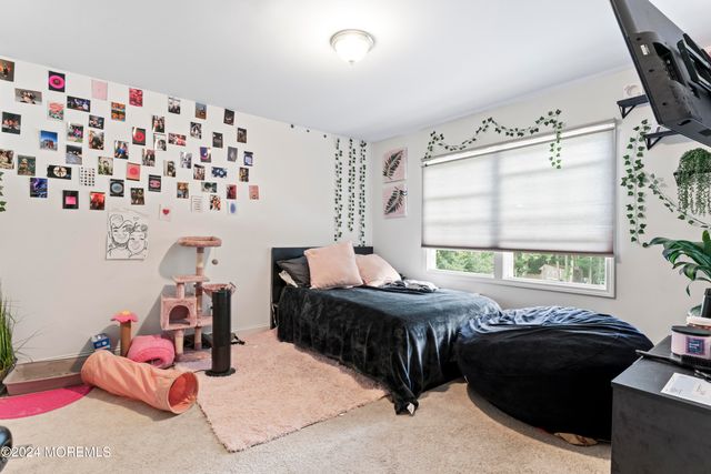 369 Frank Applegate Road, Jackson, NJ 08527