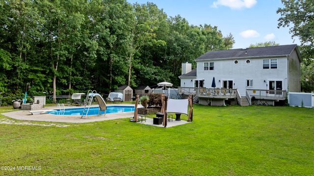 369 Frank Applegate Road, Jackson, NJ 08527