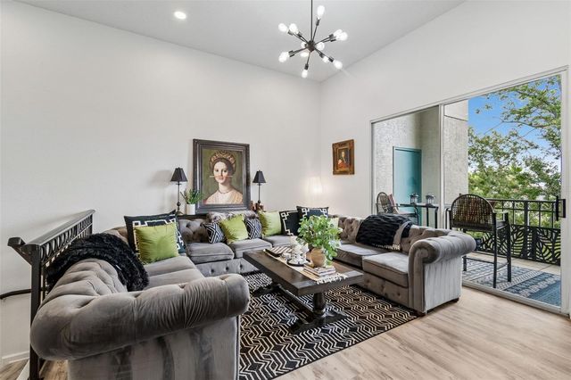 728 CORAL REEF DRIVE 728, Tampa, FL 33602