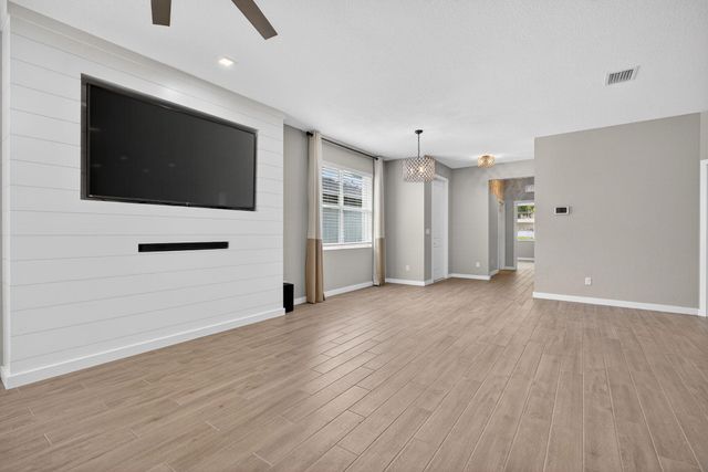 5713 SE Kawana Trail, Hobe Sound, FL 33455