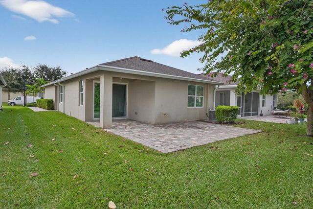 5713 SE Kawana Trail, Hobe Sound, FL 33455
