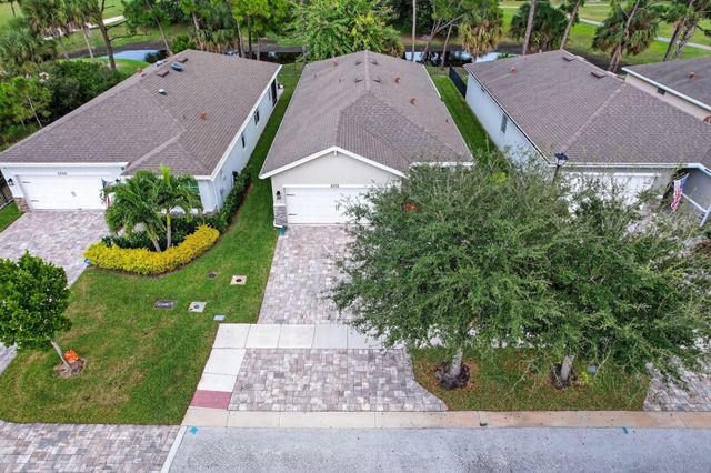 5713 SE Kawana Trail, Hobe Sound, FL 33455