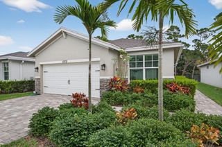5713 SE Kawana Trail, Hobe Sound, FL 33455