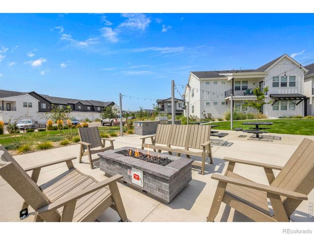 2102 Setting Sun Drive 4, Windsor, CO 80550
