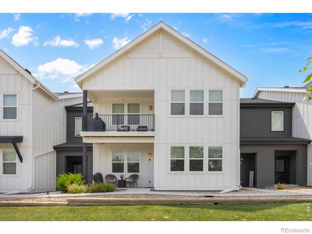2102 Setting Sun Drive 4, Windsor, CO 80550