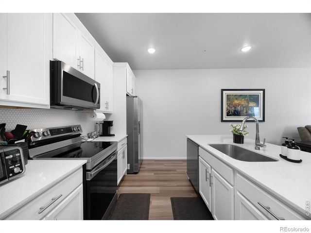 2102 Setting Sun Drive 4, Windsor, CO 80550