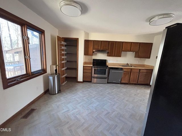 716 Carl Drive, Chapel Hill, NC 27516