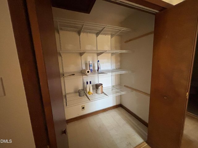 716 Carl Drive, Chapel Hill, NC 27516