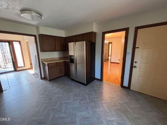 716 Carl Drive, Chapel Hill, NC 27516