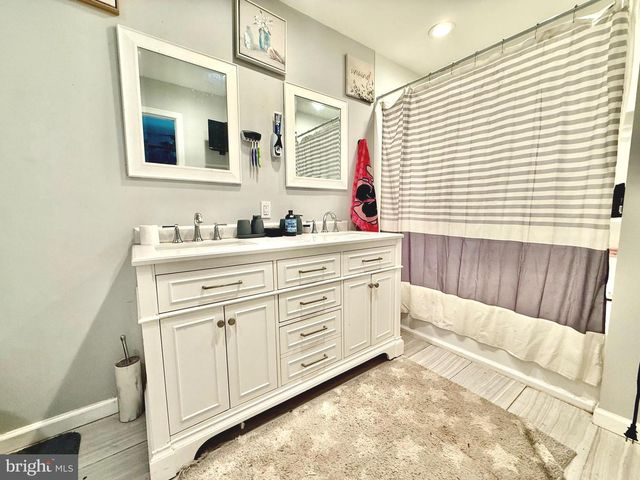 7635 STONEY CREEK DR, Pasadena, MD 21122