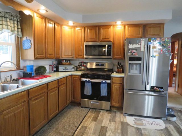 2517 W MAIN STREET, Merrill, WI 54452