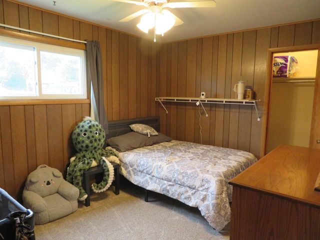 2517 W MAIN STREET, Merrill, WI 54452