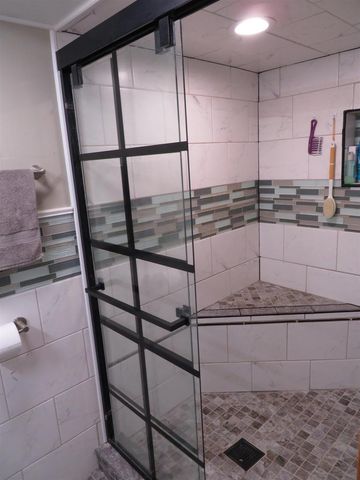 2517 W MAIN STREET, Merrill, WI 54452