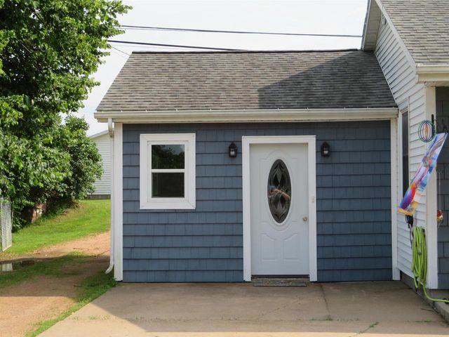 2517 W MAIN STREET, Merrill, WI 54452