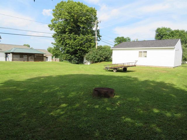 2517 W MAIN STREET, Merrill, WI 54452