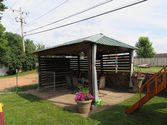 2517 W MAIN STREET, Merrill, WI 54452