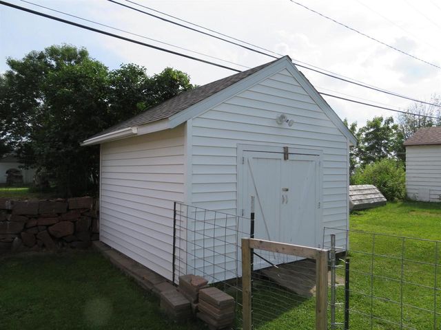 2517 W MAIN STREET, Merrill, WI 54452