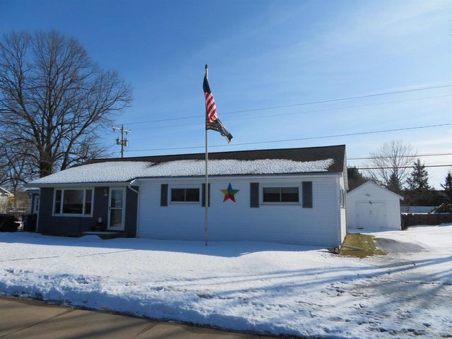 2517 W MAIN STREET, Merrill, WI 54452