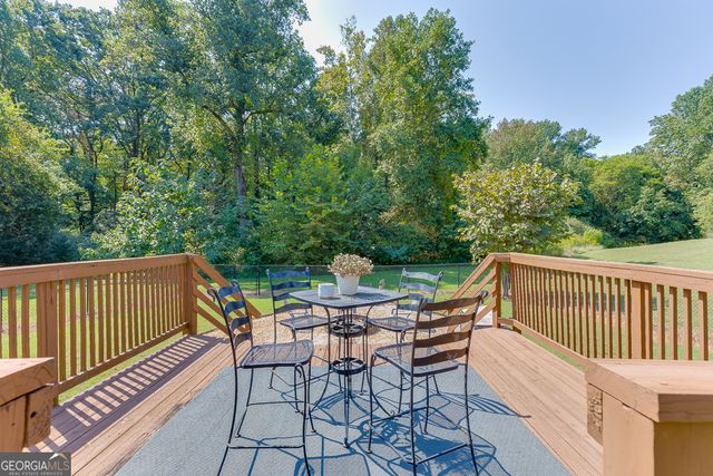 131 Wood Cove, Jefferson, GA 30549