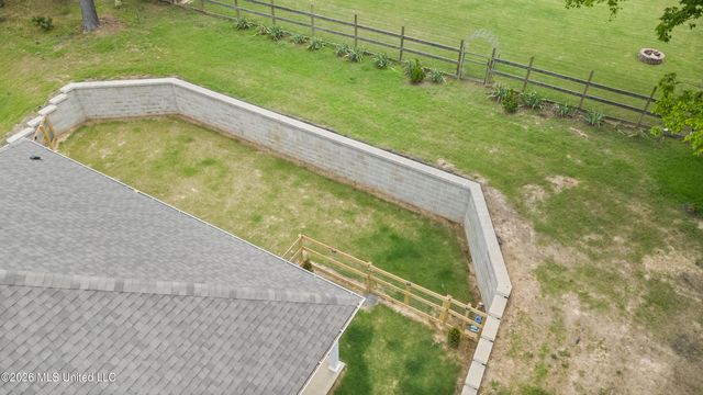 2091 Hyacinth Lane, Hernando, MS 38632