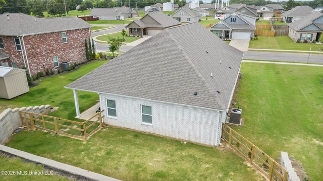 2091 Hyacinth Lane, Hernando, MS 38632