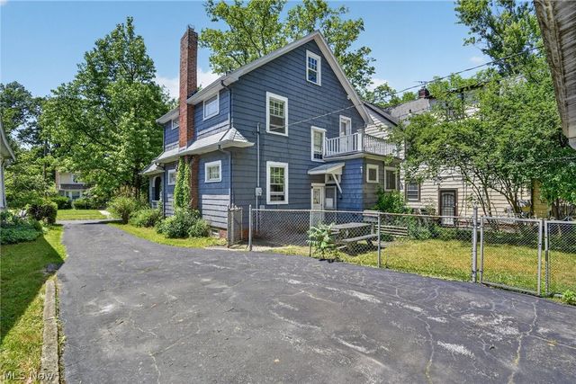 927 Englewood Road, Cleveland Heights, OH 44121
