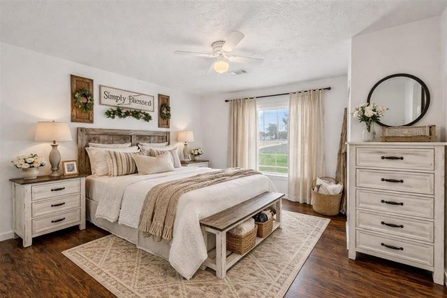 325 N Blake St, Lake Charles, LA 70601