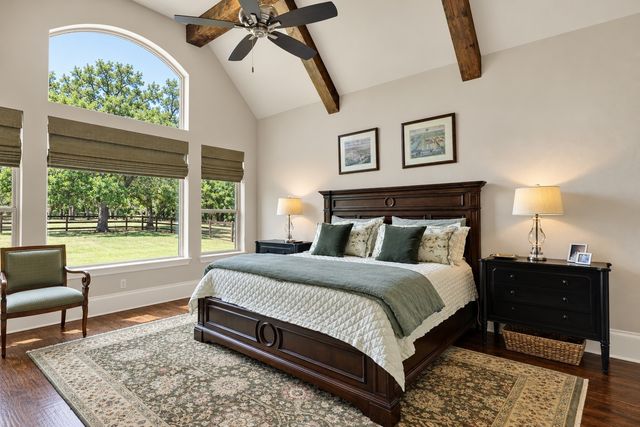 233 Hickory Ridge Court, Argyle, TX 76226