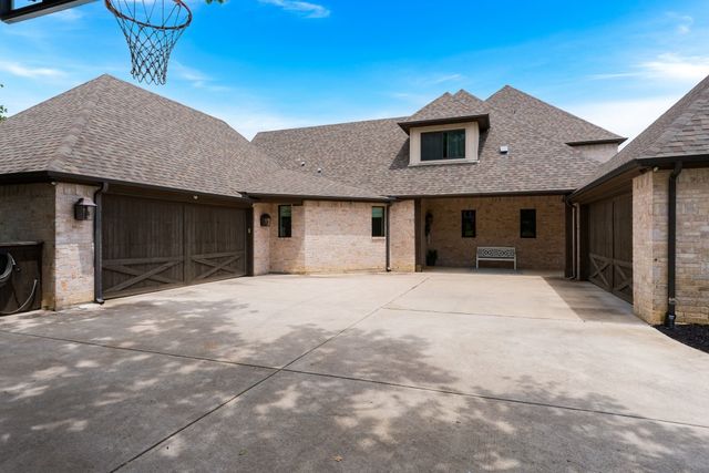 233 Hickory Ridge Court, Argyle, TX 76226