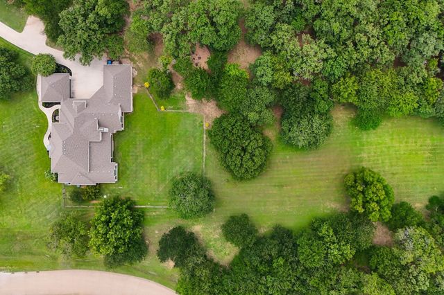 233 Hickory Ridge Court, Argyle, TX 76226