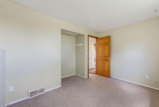 505 Elder LANE, Allenton, WI 53002