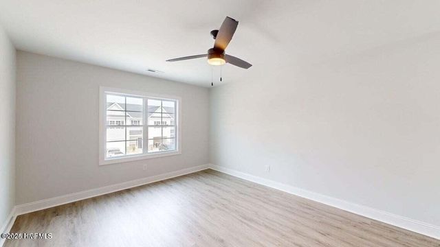 1904 Newbury Way E, Greenville, NC 27834